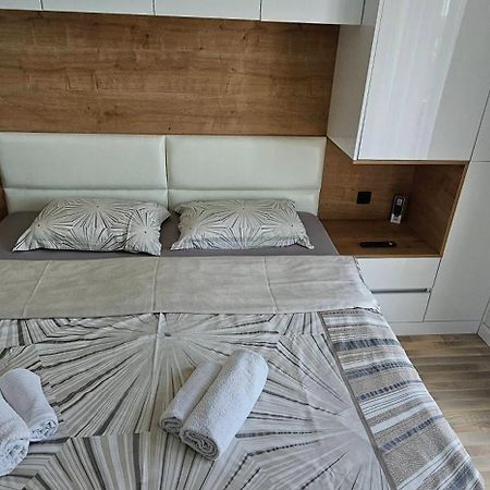 Ralux Apartman Тиват Экстерьер фото