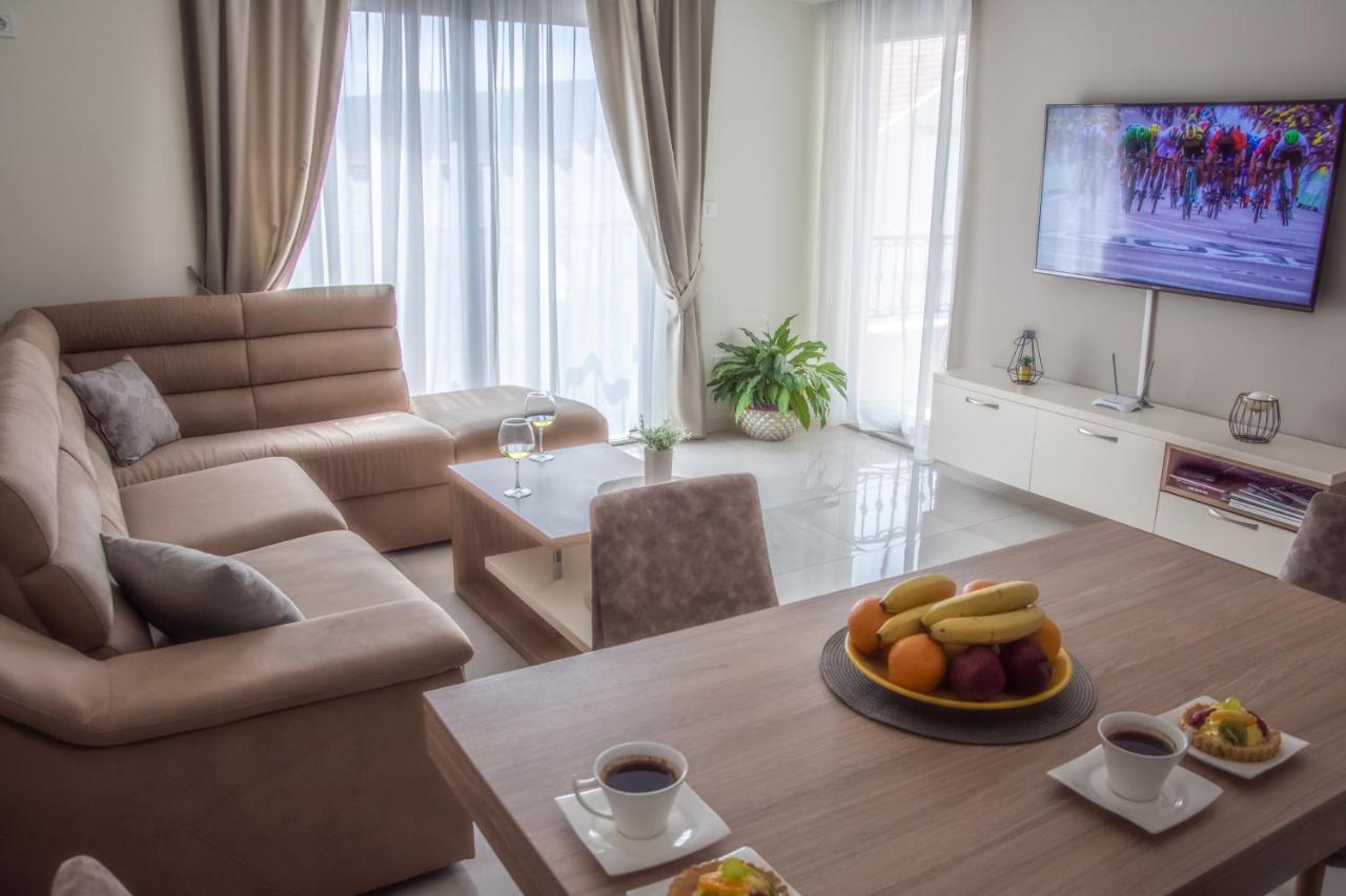 Ralux Apartman Тиват Экстерьер фото
