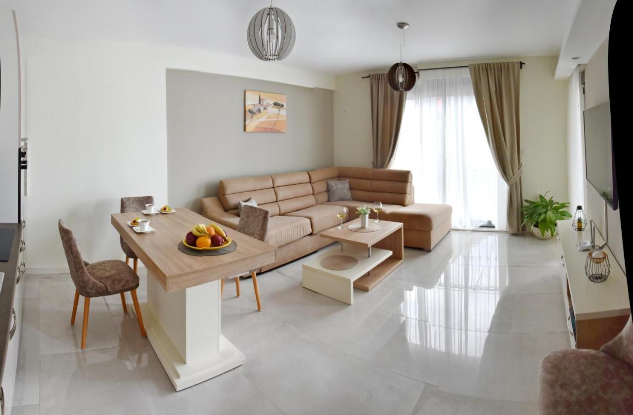 Ralux Apartman Тиват Экстерьер фото