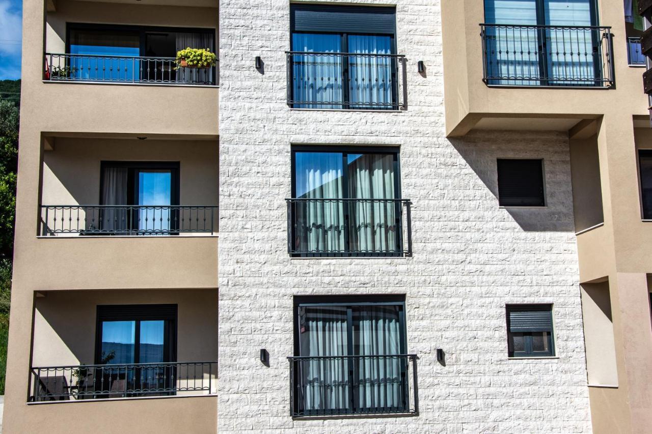 Ralux Apartman Тиват Экстерьер фото
