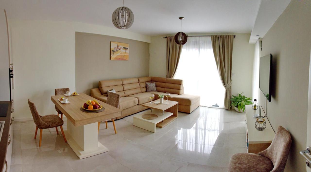 Ralux Apartman Тиват Экстерьер фото